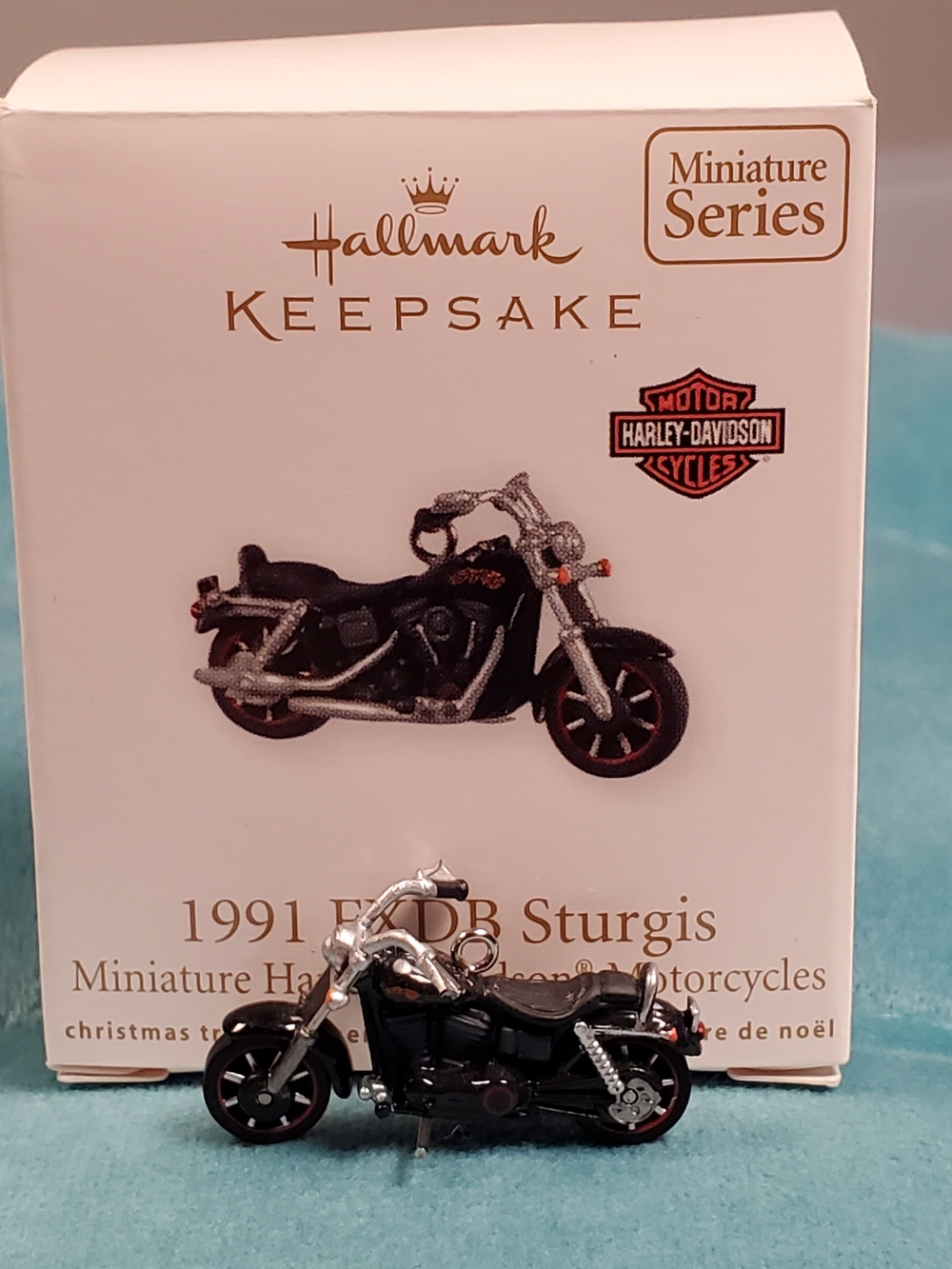 Hallmark - 2011 - Harley Davidson - 1991 FXDB Sturgis Miniature Ornament